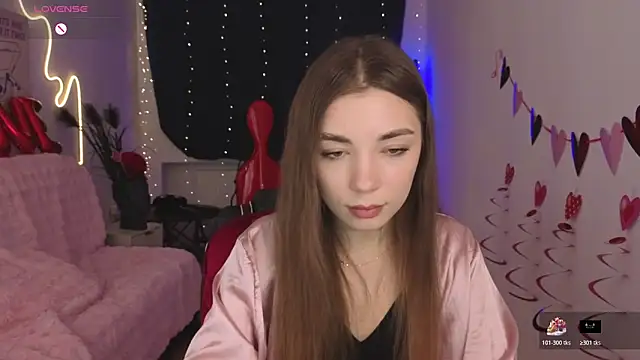 Adriennes online show from 02.17.26