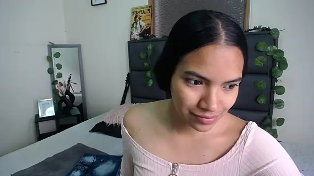 Julieta Parker online show from 03.26.26