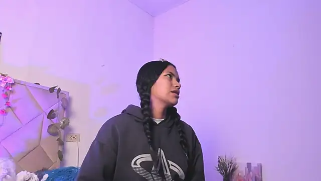 Julieta Parker online show from 04.09.26