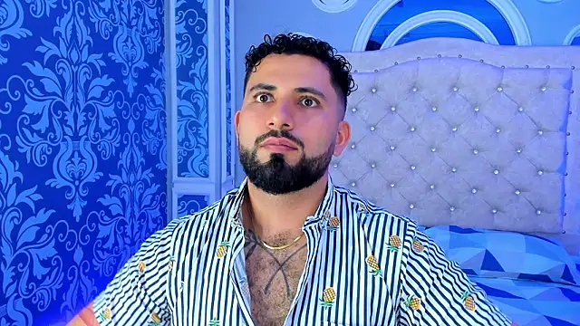 Snapshot of bear_mao_ chatting on 02.16.26 bear mao online show from 02.16.26