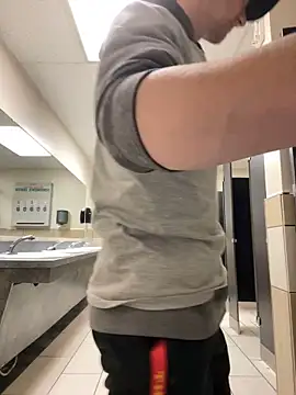 Snapshot of Horus1922 chatting on 02.23.26 Horus1922 online show from 02.23.26