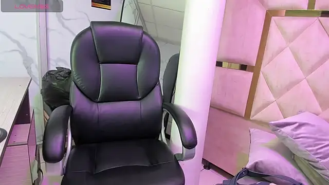 Vaneline2 online show from 03.06.26