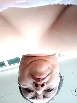 Snapshot of perrit17 chatting on 03.17.26 perrit17 online show from 03.17.26