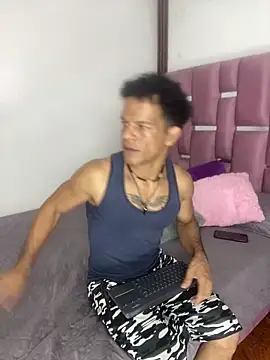 MaxyRyan online show from 02.20.26