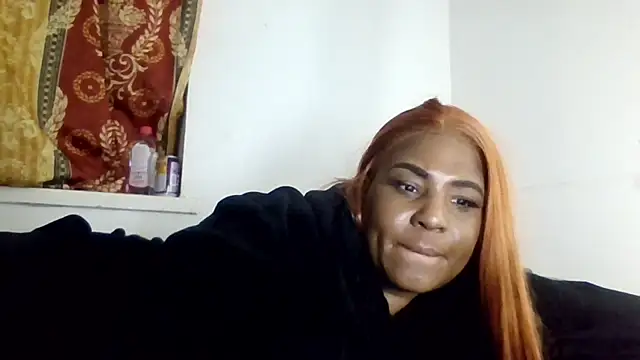 Snapshot of CurvySashia chatting on 02.06.26 CurvySashia online show from 02.06.26