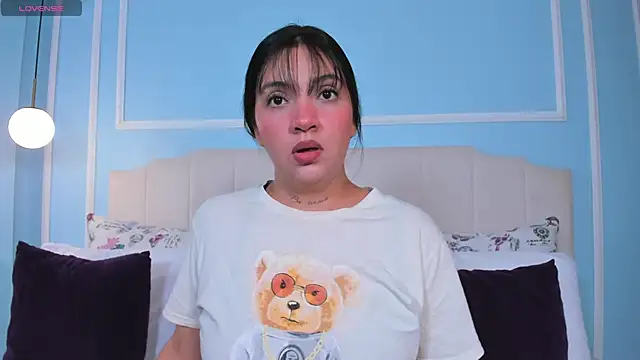 Snapshot of ashley_foox chatting on 02.21.26 ashley foox online show from 02.21.26