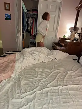 mooviebaby online show from 04.01.26