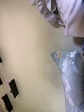 MaxMaddiey online show from 02.12.26