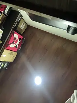 ARON LUXX online show from 03.06.26