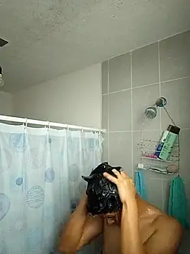 Snapshot of dark0p12 chatting on 02.15.26 dark0p12 online show from 02.15.26