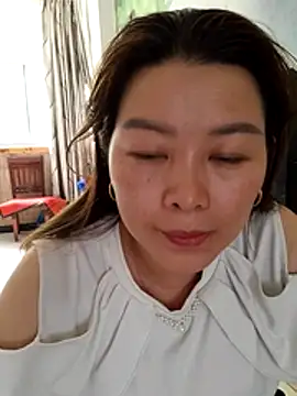 Jennie dogy online show from 04.22.26