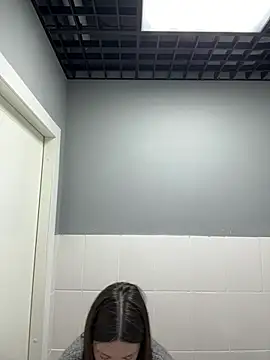 Snapshot of chilhorny chatting on 02.15.26 chilhorny online show from 02.15.26