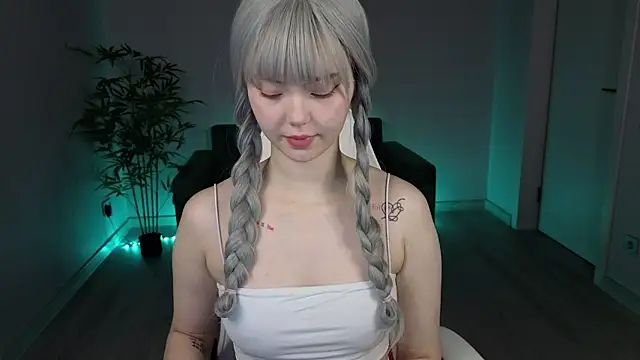 Snapshot of PONKY_PINKY chatting on 02.20.26 PONKY PINKY online show from 02.20.26