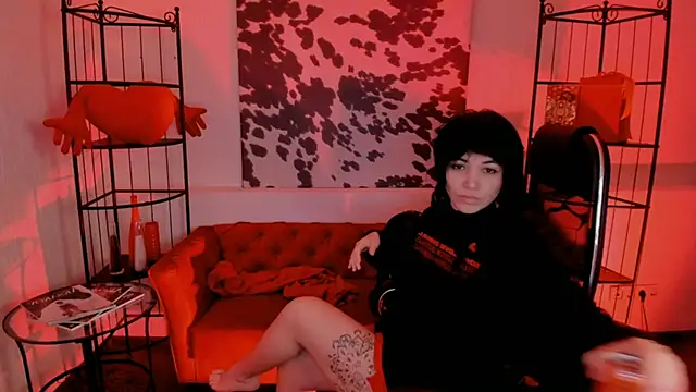 Snapshot of NeoGeisha chatting on 03.01.26 NeoGeisha online show from 03.01.26