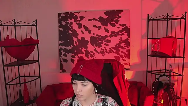 Snapshot of NeoGeisha chatting on 04.13.26 NeoGeisha online show from 04.13.26