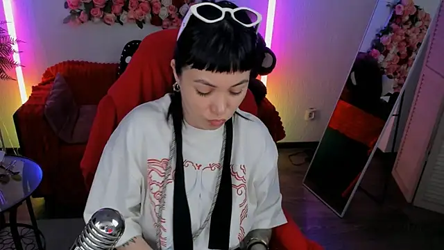 NeoGeisha online show from 05.19.26