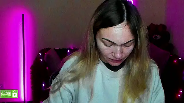 Snapshot of BlondMikey22 chatting on 02.18.26 BlondMikey22 online show from 02.18.26