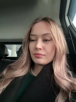 blonde exe online show from 04.15.26