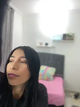 Snapshot of MEDUSA_EF chatting on 02.17.26 MEDUSA EF online show from 02.17.26