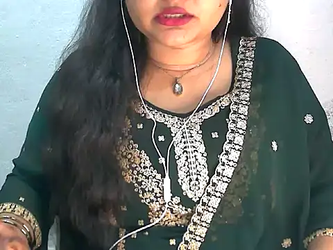 Snapshot of Saniya_K2 chatting on 06.26.26 Saniya K2 online show from 06.26.26