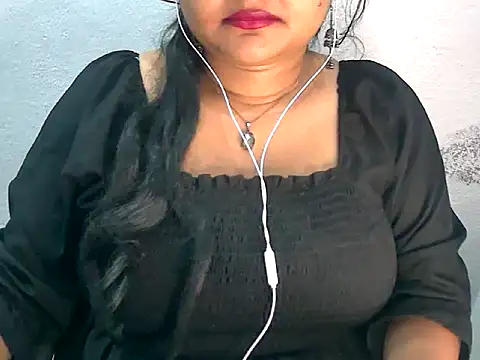 Snapshot of Saniya_K2 chatting on 07.23.26 Saniya K2 online show from 07.23.26