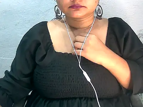 Snapshot of Saniya_K2 chatting on 07.28.26 Saniya K2 online show from 07.28.26