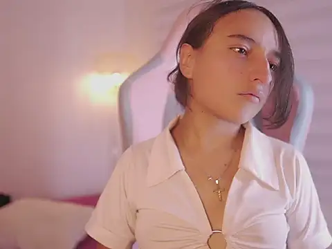 Snapshot of _emily_jonexs chatting on 02.09.26 emily jonexs online show from 02.09.26