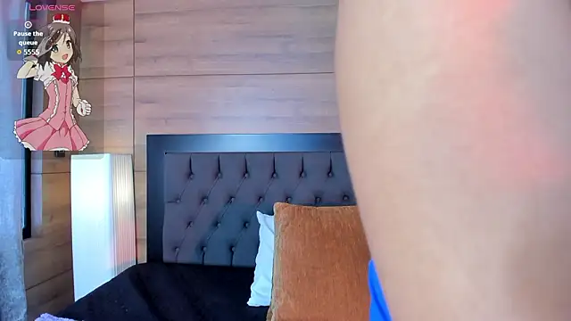 CoralineRoss  online show from 02.25.26