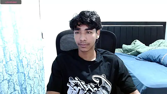 Pedestal diamant online show from 03.13.26