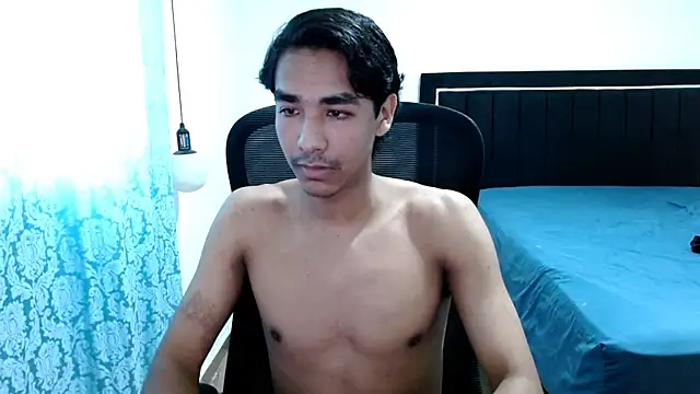 Pedestal diamant online show from 04.01.26