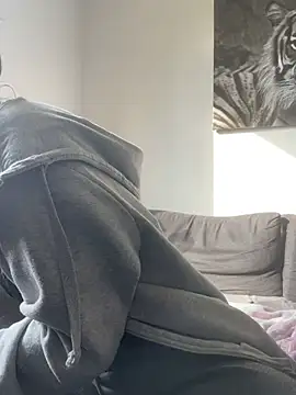 zoeelovee online show from 02.18.26