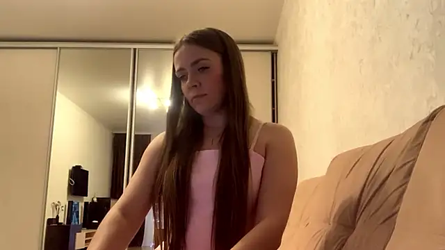 Sara Marmaro online show from 02.09.26