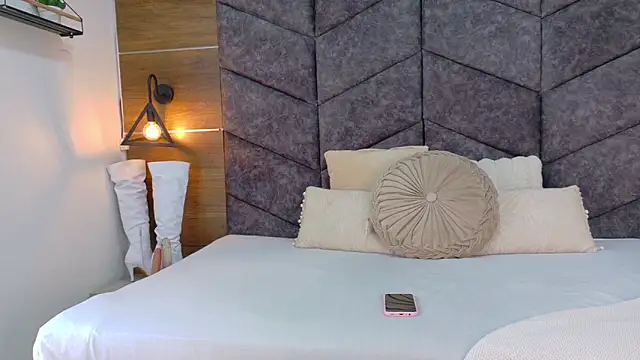 FernandaBrown   online show from 03.06.26