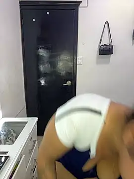 Snapshot of big_booty_girl chatting on 02.16.26 big booty girl online show from 02.16.26