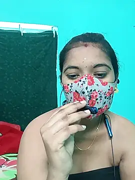 Snapshot of Tamilkannadacouple chatting on 03.09.26 Tamilkannadacouple online show from 03.09.26