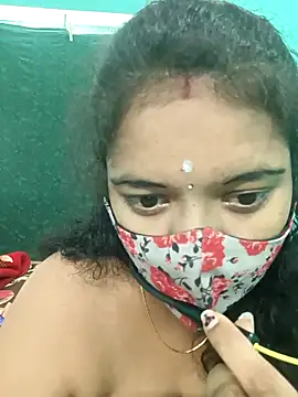 Snapshot of Tamilkannadacouple chatting on 03.27.26 Tamilkannadacouple online show from 03.27.26