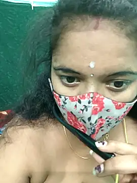 Snapshot of Tamilkannadacouple chatting on 03.27.26 Tamilkannadacouple online show from 03.27.26