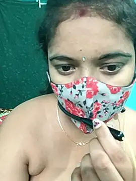 Snapshot of Tamilkannadacouple chatting on 03.28.26 Tamilkannadacouple online show from 03.28.26