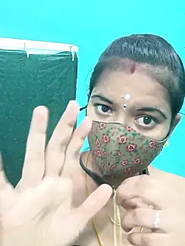 Snapshot of Tamilkannadacouple chatting on 04.03.26 Tamilkannadacouple online show from 04.03.26