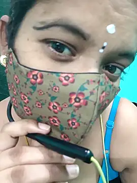 Snapshot of Tamilkannadacouple chatting on 04.04.26 Tamilkannadacouple online show from 04.04.26