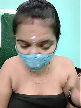 Snapshot of Tamilkannadacouple chatting on 04.11.26 Tamilkannadacouple online show from 04.11.26