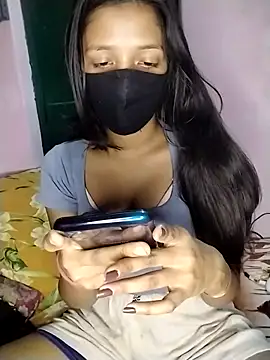 Snapshot of Naina-hott chatting on 02.08.26 Naina-hott online show from 02.08.26