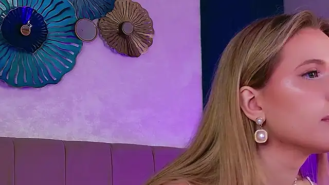 Beckie White online show from 02.26.26