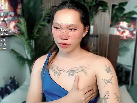 Kelly Mckinney online show from 02.05.26