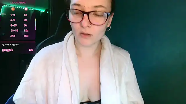 Snapshot of JadeAlexis403 chatting on 02.20.26 JadeAlexis403 online show from 02.20.26