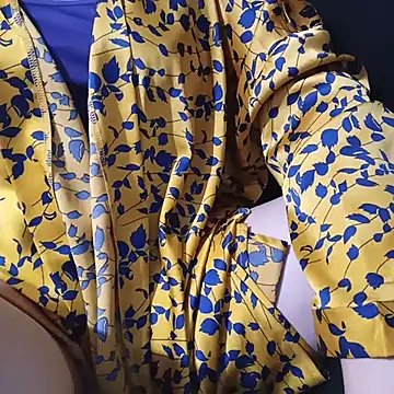 Snapshot of itismyhobby chatting on 11.23.25 itismyhobby online show from 11.23.25