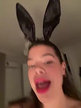 Brigitte01 online show from 04.06.26