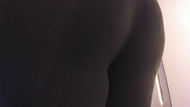 Snapshot of galilea_marquez_ chatting on 04.18.26 galilea marquez online show from 04.18.26