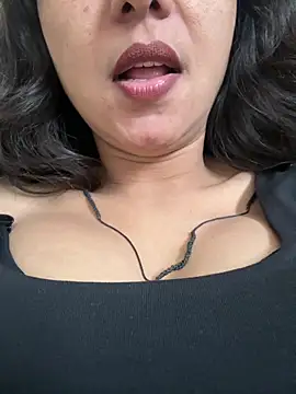 raavigirl online show from 07.10.26