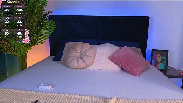 MissMichellee online show from 03.15.26